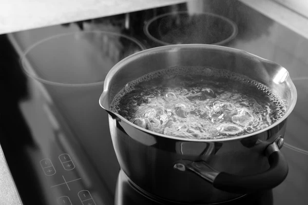 Wie lange braucht Wasser zum Kochen